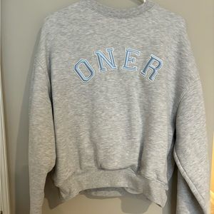 Oner Active Gray Crewneck in size L